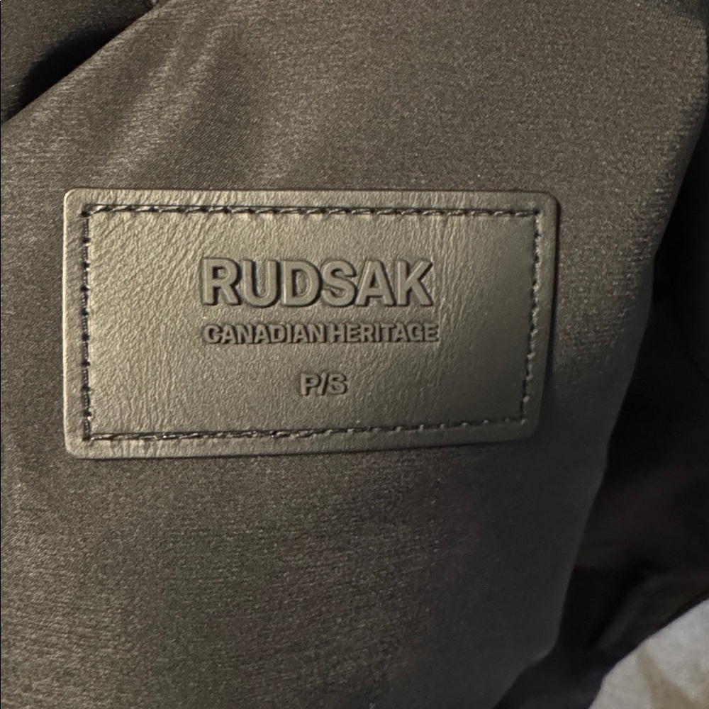 RUDSAK Midnight Black Quilted Vest - Picture 6 of 8